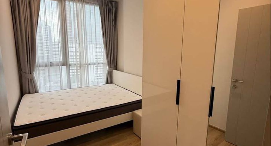 Аренда 2 спальни кондо в Кхлонг Тоеи, Бангкок