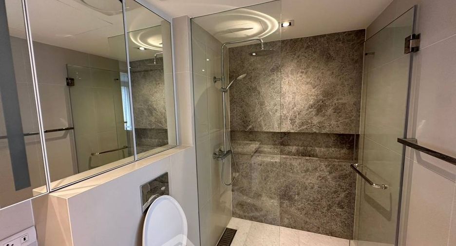 For rent 1 Beds condo in Watthana, Bangkok