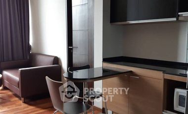 For rent 1 bed condo in Pathum Wan, Bangkok