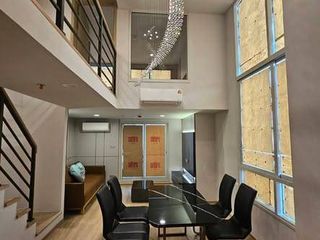 For rent 2 bedrooms condo in Bang Rak, Bangkok