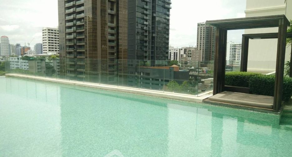 For rent 1 bed condo in Khlong Toei, Bangkok
