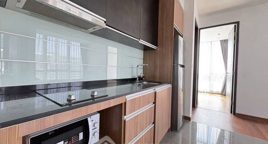 For rent 1 bed condo in Pathum Wan, Bangkok