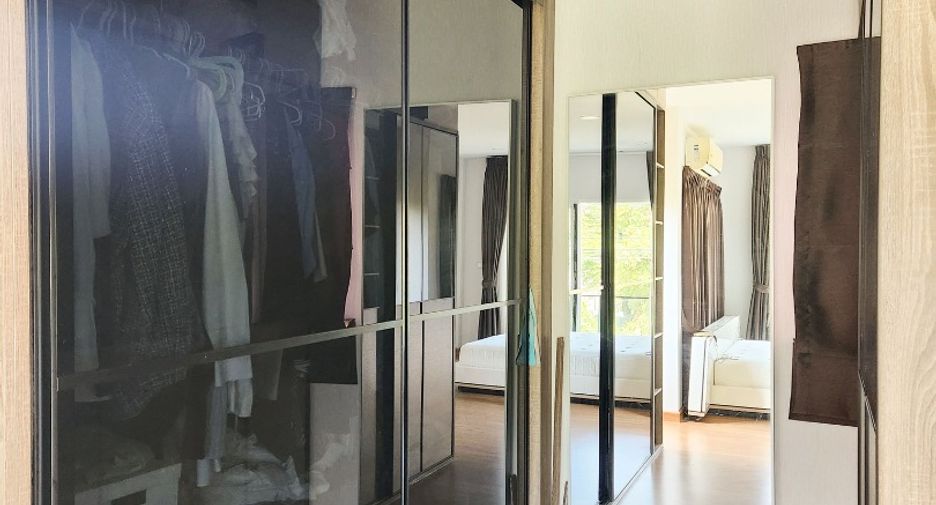 For sale 4 bedrooms house in Lat Krabang, Bangkok