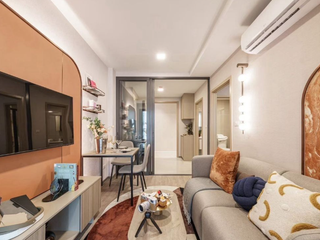 À vendre 2 chambres condo à Din Daeng, Bangkok
