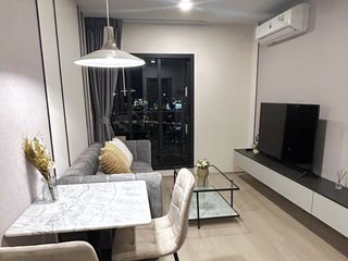 Wohnung zur Miete mit 2 Zimmer in Phra Khanong, Bangkok