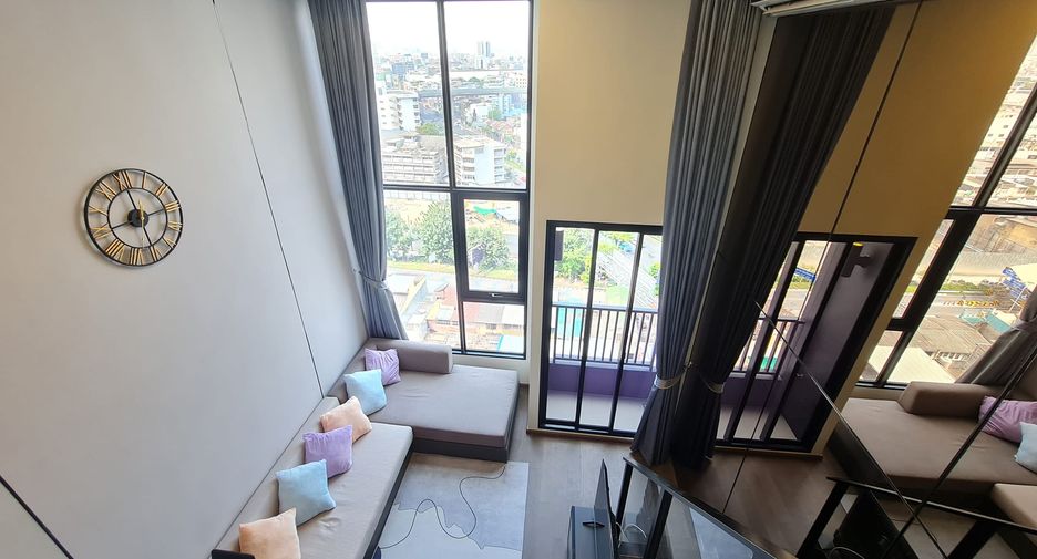 Condo en alquiler de 1 habitaciones en Bang Rak, Bangkok