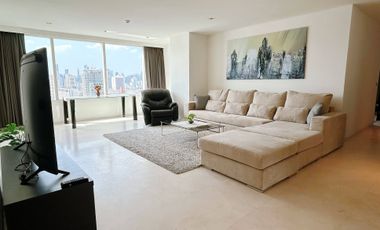 For rent 3 bedrooms condo in Watthana, Bangkok