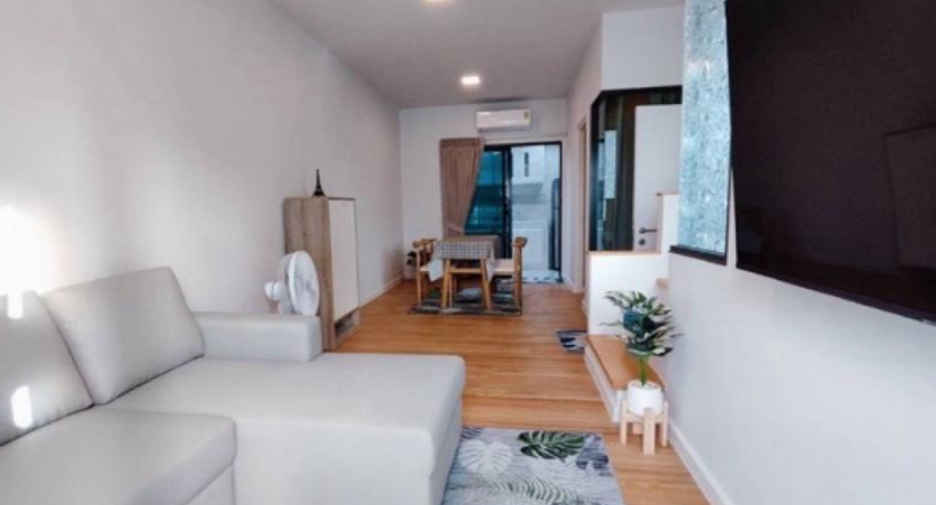 Casa adosada en venta de 2 habitaciones en Bang Phli, Samut Prakan