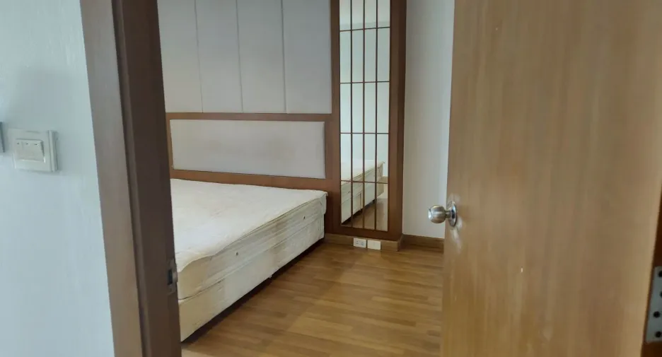 Condo en alquiler de 1 habitaciones en Phra Khanong, Bangkok