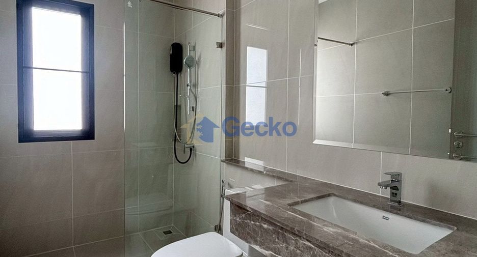 Haus zur Miete und zum Kauf mit 4 Zimmer in Bang Lamung, Chonburi