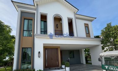 Haus zur Miete und zum Kauf mit 4 Zimmer in Bang Lamung, Chonburi