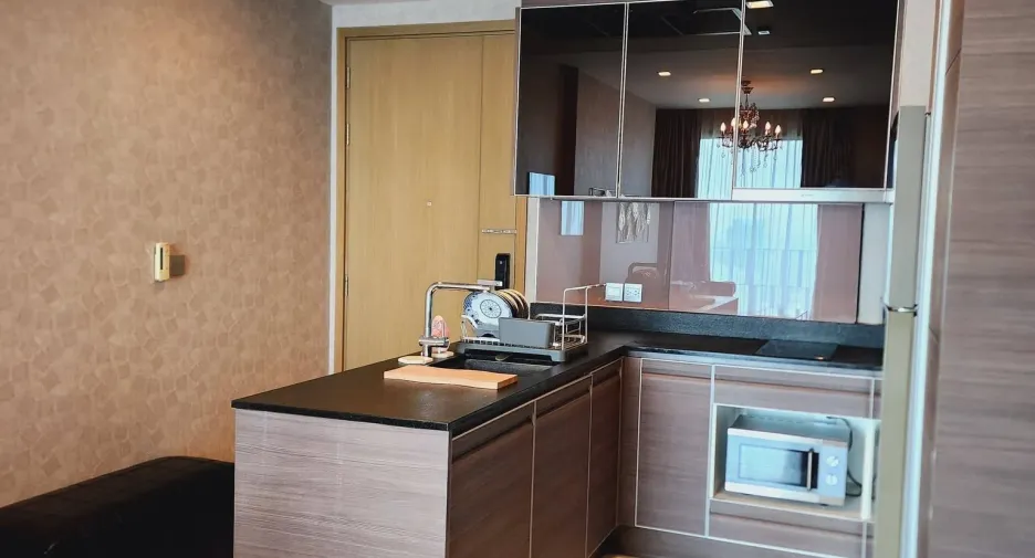 Wohnung zur Miete mit 1 Zimmer in Khlong Toei, Bangkok