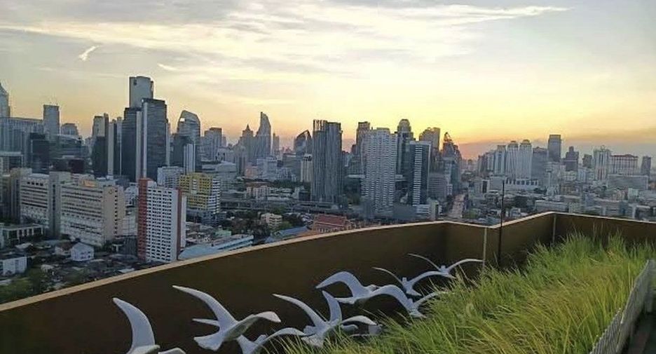 Wohnung zum Kauf mit 2 Zimmer in Watthana, Bangkok