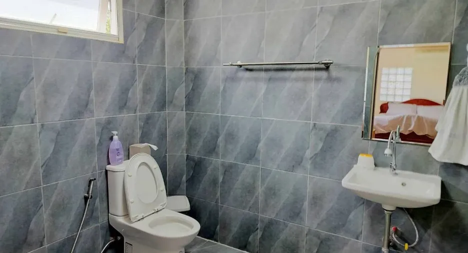 Villa en venta de 5 habitaciones en Bang Lamung, Chonburi