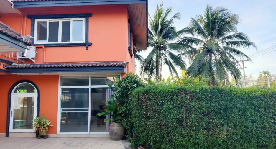 Villa en venta de 5 habitaciones en Bang Lamung, Chonburi
