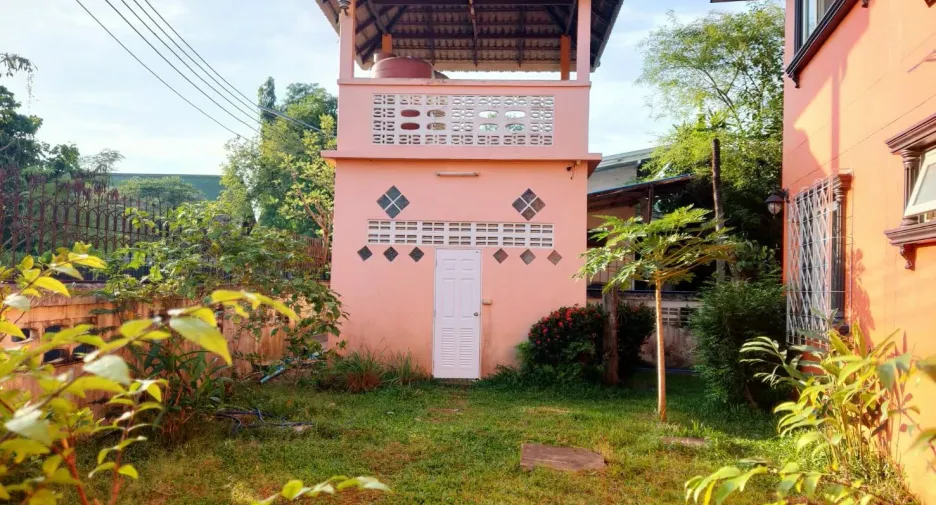 Villa en venta de 5 habitaciones en Bang Lamung, Chonburi