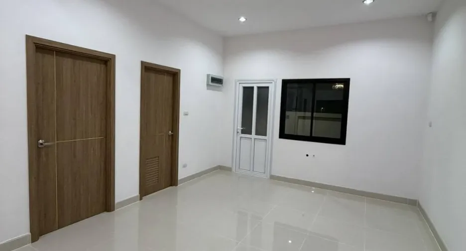 À vendre 3 chambres villa à Huay Yai, Pattaya