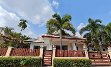 À vendre 3 chambres villa à Huay Yai, Pattaya