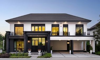For sale 5 bedrooms house in Phasi Charoen, Bangkok