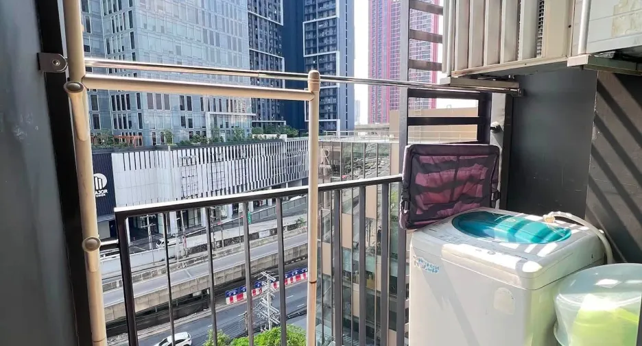 À louer 1 chambre condo à Bang Kapi, Bangkok