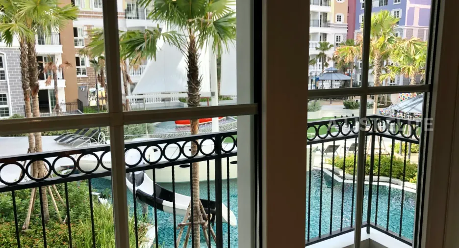 Condo en venta de 3 habitaciones en Jomtien, Pattaya