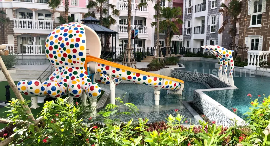 Condo en venta de 3 habitaciones en Jomtien, Pattaya