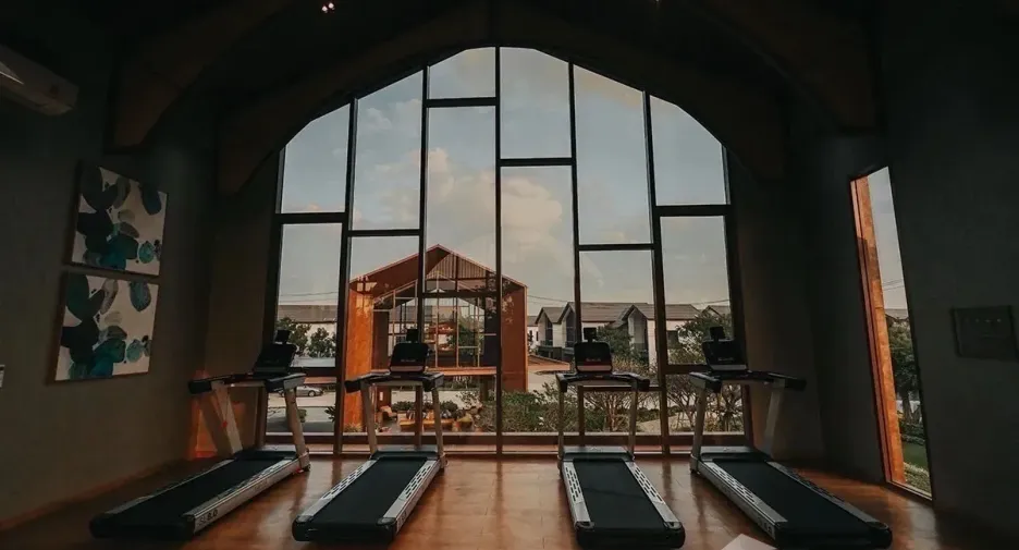 Casa en venta y en alquiler de 4 habitaciones en Bangkok Noi, Bangkok