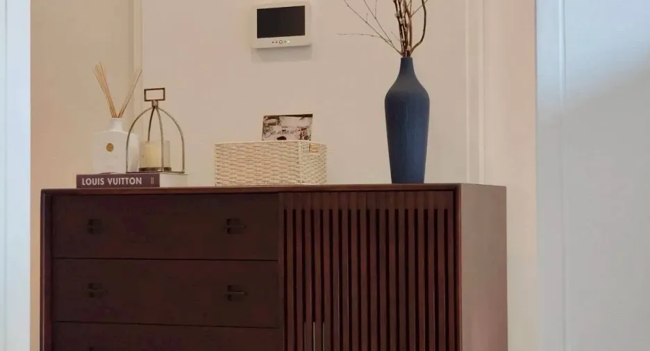 Casa en venta y en alquiler de 4 habitaciones en Bangkok Noi, Bangkok