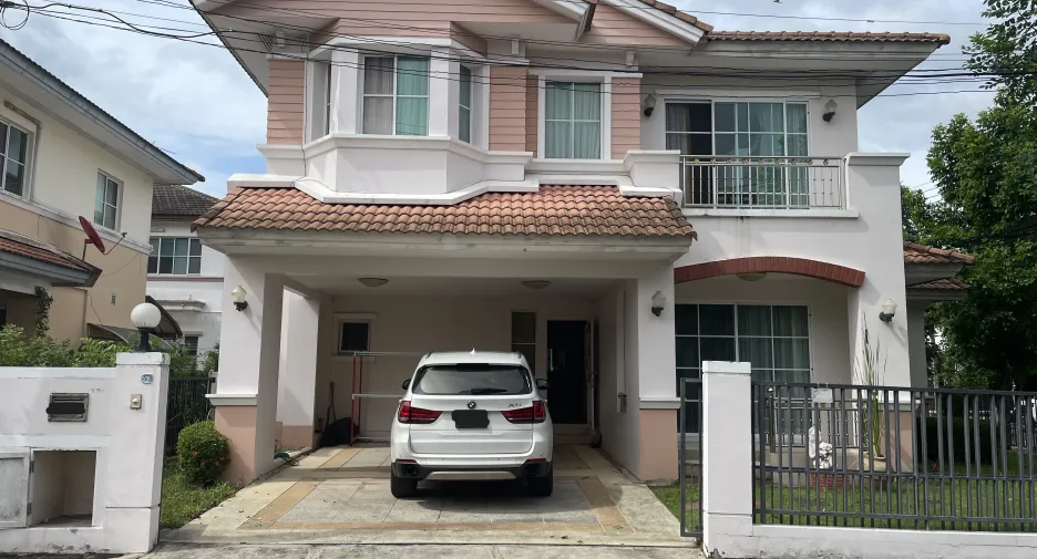 À vendre 3 chambres maison à Thanyaburi, Pathum Thani