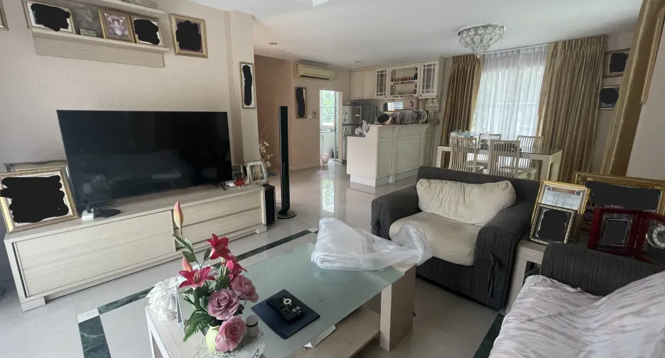 À vendre 3 chambres maison à Thanyaburi, Pathum Thani