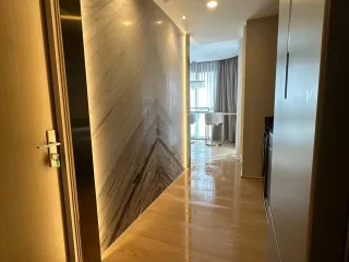 Wohnung zur Miete mit 2 Zimmer in Bang Rak, Bangkok