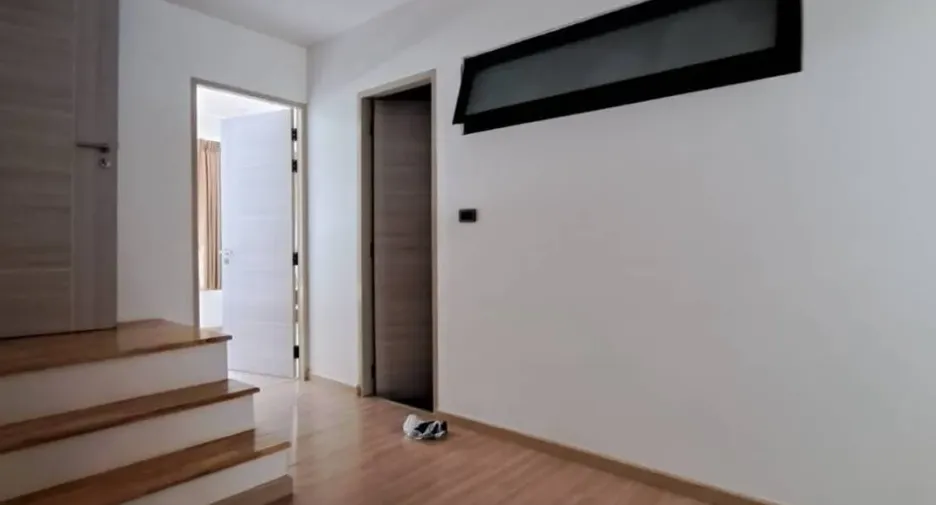 For rent 3 ベッドルーム townhouse in Pak Kret, Nonthaburi