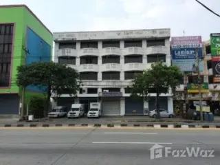 Аренда 4 спальни офис в Lam Luk Ka, Патумтани