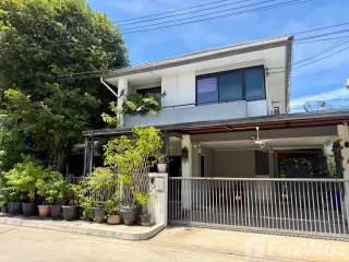 For rent 5 bedrooms house in Lam Luk Ka, Pathum Thani
