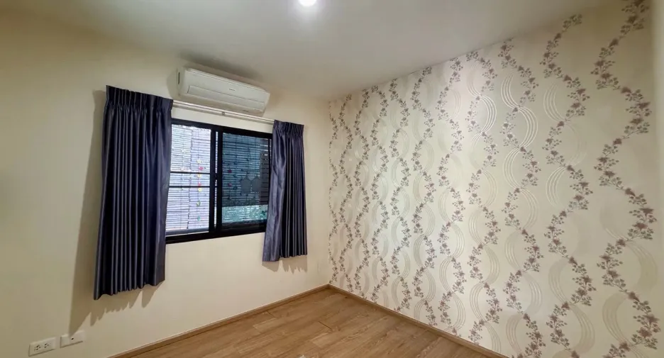 ให้เช่า 5 ห้องนอน บ้านเดี่ยว ใน ลำลูกกา, ปทุมธานี