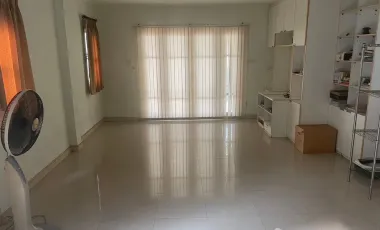 À vendre 3 chambres maison à Pak Kret, Nonthaburi