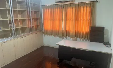 À vendre 3 chambres maison à Pak Kret, Nonthaburi