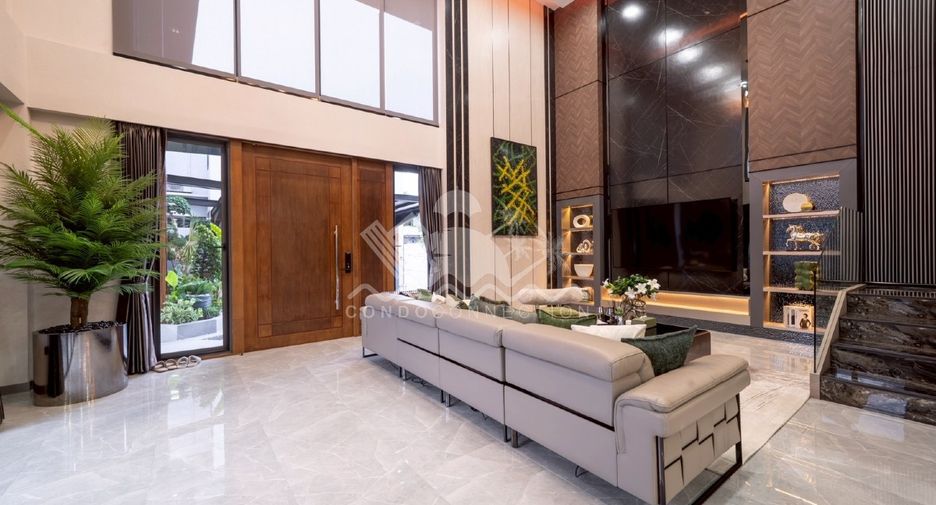 For sale 6 bedrooms house in Bang Lamung, Chonburi
