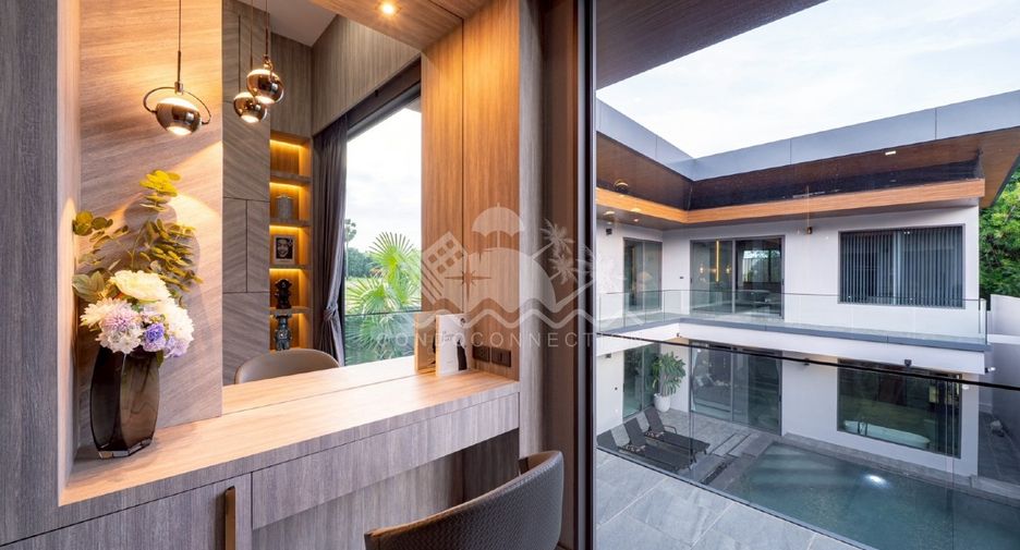For sale 6 bedrooms house in Bang Lamung, Chonburi