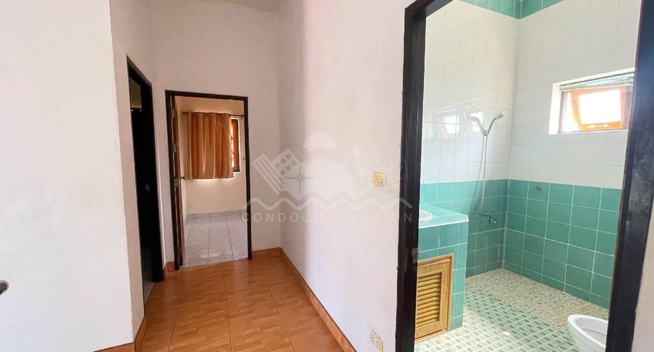 For sale and for rent 4 bedrooms house in Bang Lamung, Chonburi