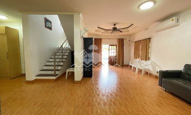For sale and for rent 4 bedrooms house in Bang Lamung, Chonburi