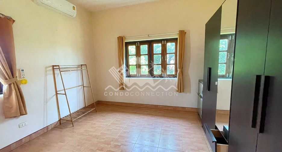 For sale and for rent 4 bedrooms house in Bang Lamung, Chonburi