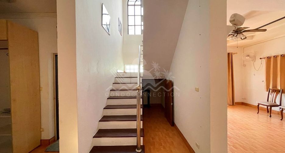 For sale and for rent 4 bedrooms house in Bang Lamung, Chonburi