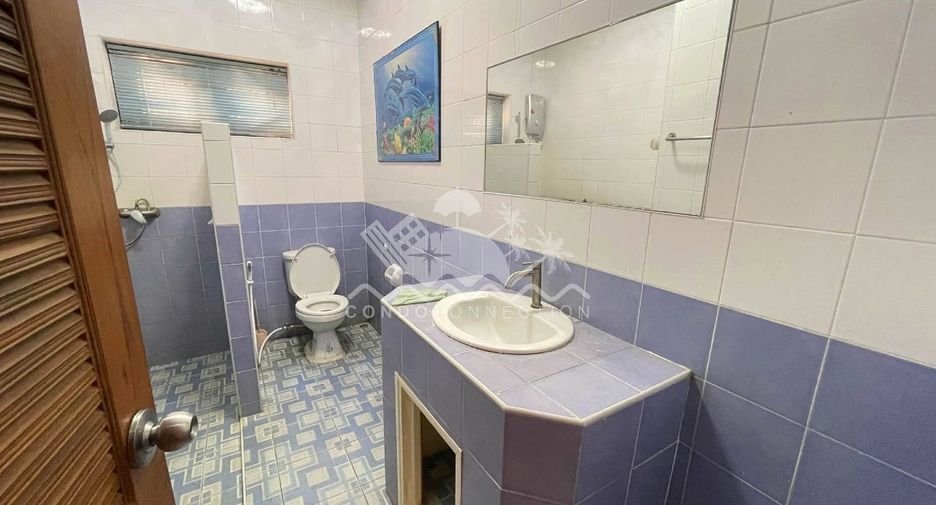 For sale and for rent 4 bedrooms house in Bang Lamung, Chonburi