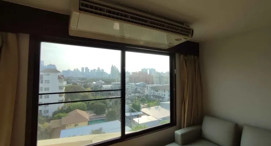 For sale 2 bedrooms condo in Yan Nawa, Bangkok