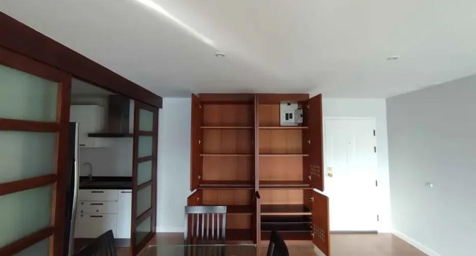 For sale 2 bedrooms condo in Yan Nawa, Bangkok