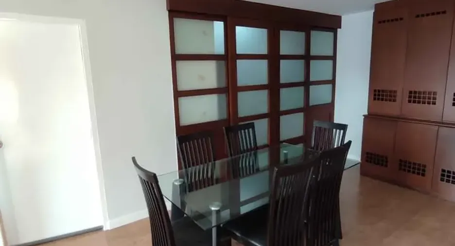 For sale 2 bedrooms condo in Yan Nawa, Bangkok