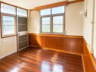 À vendre 4 chambres maison à Lat Phrao, Bangkok