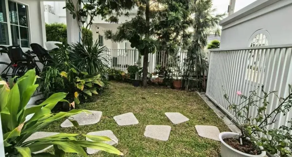 Haus zum Kauf und zur Miete mit 3 Zimmer in Bang Phli, Samut Prakan