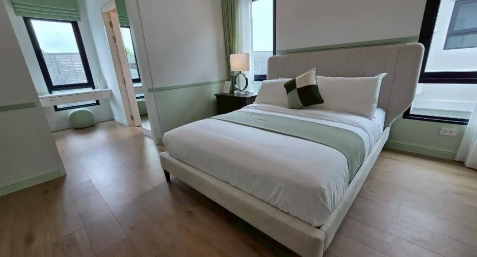 Casa en alquiler de 5 habitaciones en Saphan Sung, Bangkok